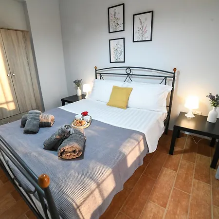 Holiday home Corinthian *