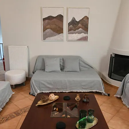 Corinthian Nyaraló Vraháti